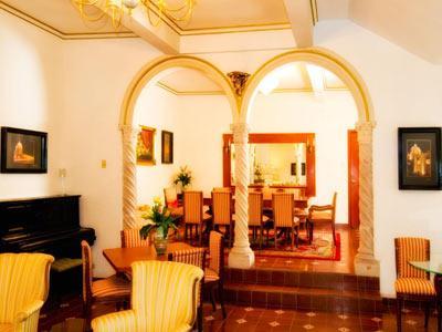 Mansion Mijashe Wellness & Travel House Hotel Morelia Kültér fotó